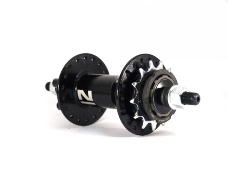 Втулка задня NOVATEC D256SBT